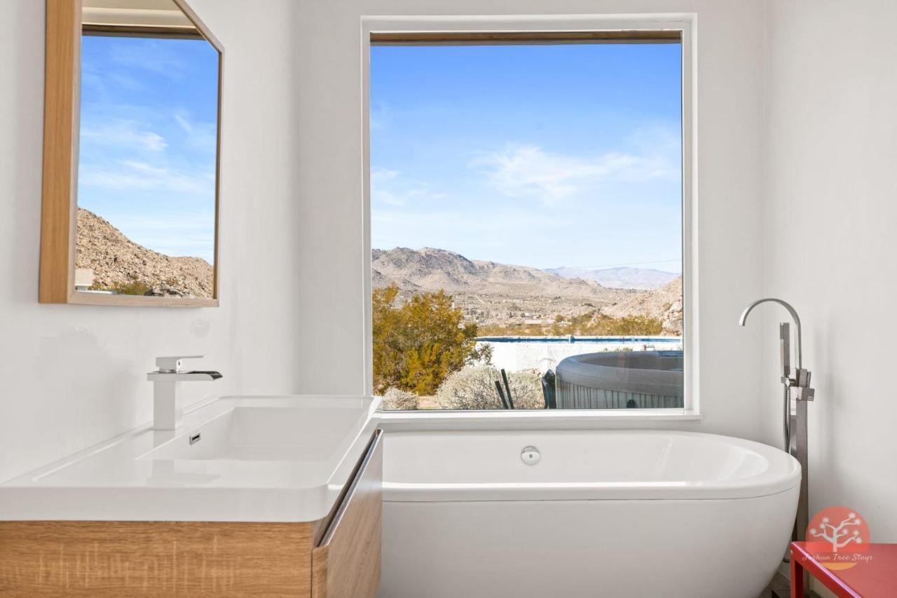 Hébergement de vacances The House Of Intellect - Large Pool Outdoor Shower